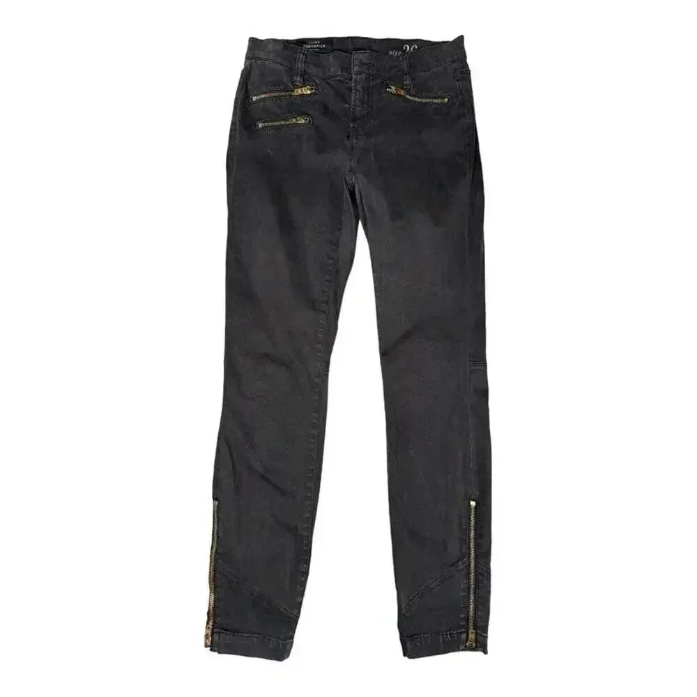 J. Crew Women’s Size 4 (26) Black Toothpick‎ Zip Ankle Moto Jeans